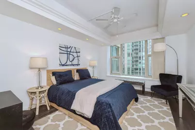 25 E Superior Street #1801, Chicago, IL 60611 - Photo 8