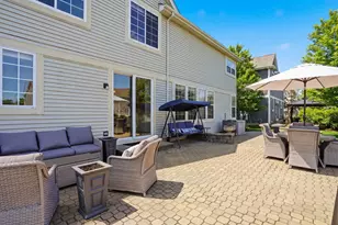 392 E 17th Pl, Lombard, IL 60148 - Photo 36