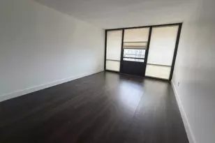 3001 S Michigan Ave, Chicago, IL 60616 - Photo 2