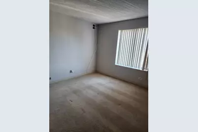 606 E Woodland Park Avenue #301, Chicago, IL 60616 - Photo 6
