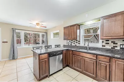 4856 Howard Street, Skokie, IL 60077 - Photo 12