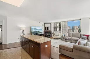 33 W Ontario St, Chicago, IL 60654 - Photo 12