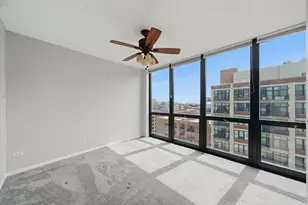 210 S Desplaines St, Chicago, IL 60661 - Photo 14