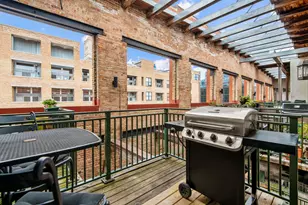 [Address not provided], Chicago, IL 60607 - Photo 10