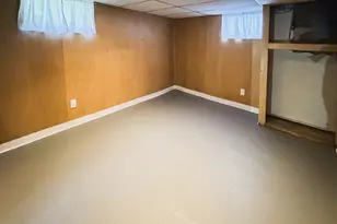 1014 Massena Ave, Waukegan, IL 60085 - Photo 10