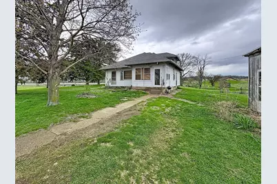 12694 Meredosia Road, Albany, IL 61230 - Photo 1