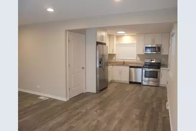 1808 W Ridgeland Avenue, Waukegan, IL 60085 - Photo 8