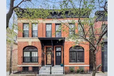 208 W St Paul Avenue, Chicago, IL 60614 - Photo 1