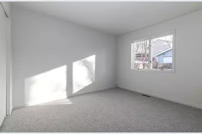 61 Highview Avenue, Fox Lake, IL 60020 - Photo 12