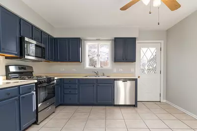 61 Highview Avenue, Fox Lake, IL 60020 - Photo 4