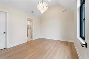 104 S Monroe St, Hinsdale, IL 60521 - Photo 28