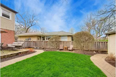 1107 S Hamlin Avenue, Park Ridge, IL 60068 - Photo 24