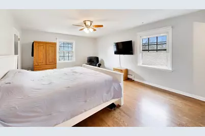 1107 S Hamlin Avenue, Park Ridge, IL 60068 - Photo 12