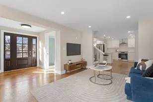 606 S York St, Elmhurst, IL 60126 - Photo 8