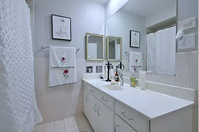 360 Claymoor Avenue #2E, Hinsdale, IL 60521 - Photo 36