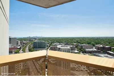 1720 Maple Avenue #2670, Evanston, IL 60201 - Photo 8
