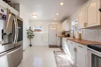 15020 Park Avenue, Oak Forest, IL 60452 - Photo 4