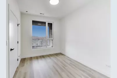 1950 W Lawrence Avenue #302, Chicago, IL 60640 - Photo 14