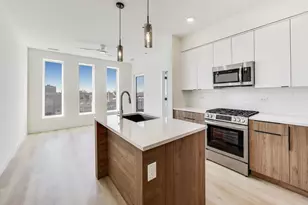 1950 W Lawrence Ave, Chicago, IL 60640 - Photo 8