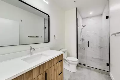 1950 W Lawrence Avenue #302, Chicago, IL 60640 - Photo 12