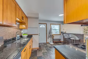 243 May Ct, Chicago Heights, IL 60411 - Photo 12