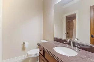 37W209 Deer Pond Ct, Saint Charles, IL 60175 - Photo 62