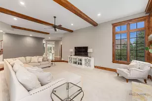 37W209 Deer Pond Ct, Saint Charles, IL 60175 - Photo 18