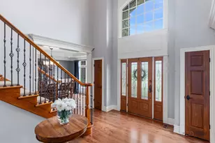 37W209 Deer Pond Ct, Saint Charles, IL 60175 - Photo 4