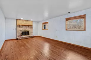 3900 W 155th St, Markham, IL 60428 - Photo 8