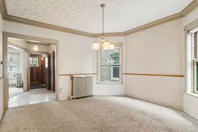 1423 W Hollywood Avenue, Chicago, IL 60660 - Photo 12