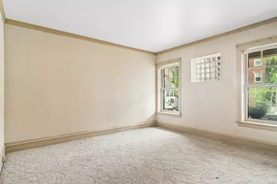 1423 W Hollywood Avenue, Chicago, IL 60660 - Photo 8