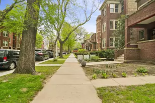 1423 W Hollywood Ave, Chicago, IL 60660 - Photo 4