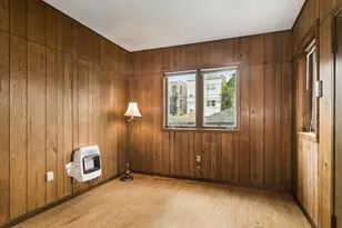 1423 W Hollywood Ave, Chicago, IL 60660 - Photo 20