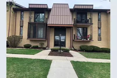 11277 S Roberts Road S #E, Palos Hills, IL 60465 - Photo 1