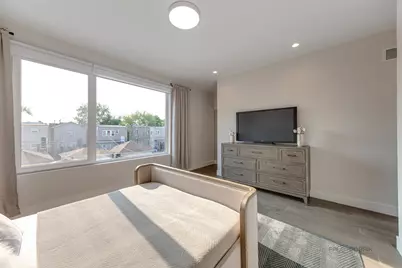 1304 N Lawndale Avenue, Chicago, IL 60651 - Photo 20