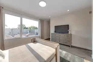 1304 N Lawndale Ave, Chicago, IL 60651 - Photo 20