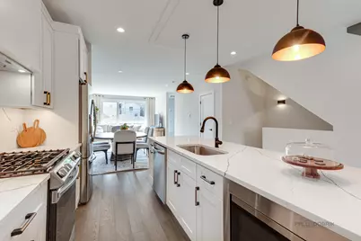 1304 N Lawndale Avenue, Chicago, IL 60651 - Photo 6