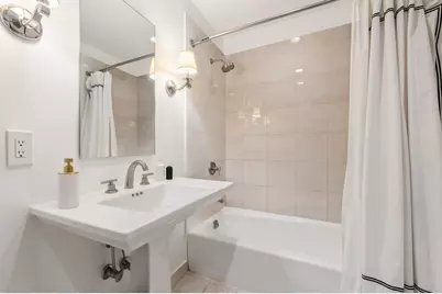 401 N Wabash Avenue #74F, Chicago, IL 60611 - Photo 14