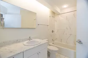 653 N Kingsbury St, Chicago, IL 60610 - Photo 14
