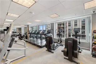 33 W Ontario St, Chicago, IL 60654 - Photo 2