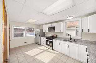 1706 N 15th Ave, Melrose Park, IL 60160 - Photo 2
