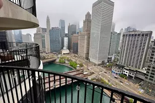300 N State St, Chicago, IL 60654 - Photo 4