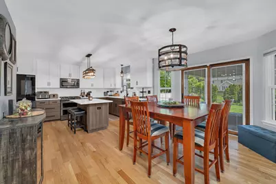1002 Butterfield Circle E, Shorewood, IL 60404 - Photo 8