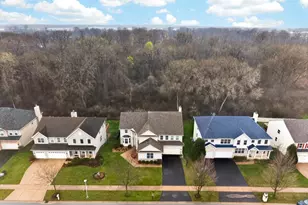420 Blue Heron Cir, Bartlett, IL 60103 - Photo 4