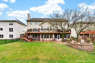 420 Blue Heron Cir, Bartlett, IL 60103 - Photo 68