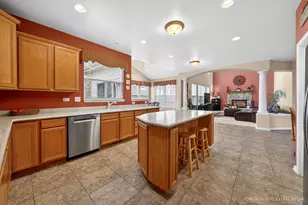 420 Blue Heron Cir, Bartlett, IL 60103 - Photo 12