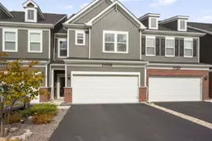 12764 South Nicholas Dr, Plainfield, IL 60585 - Photo 2