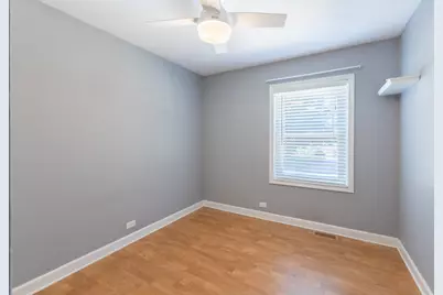 7615 Walnut Avenue, Woodridge, IL 60517 - Photo 12