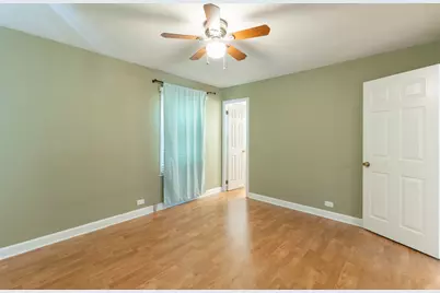 7615 Walnut Avenue, Woodridge, IL 60517 - Photo 8