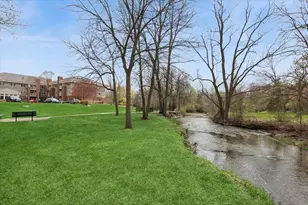 801 N McLean Blvd, Elgin, IL 60123 - Photo 18